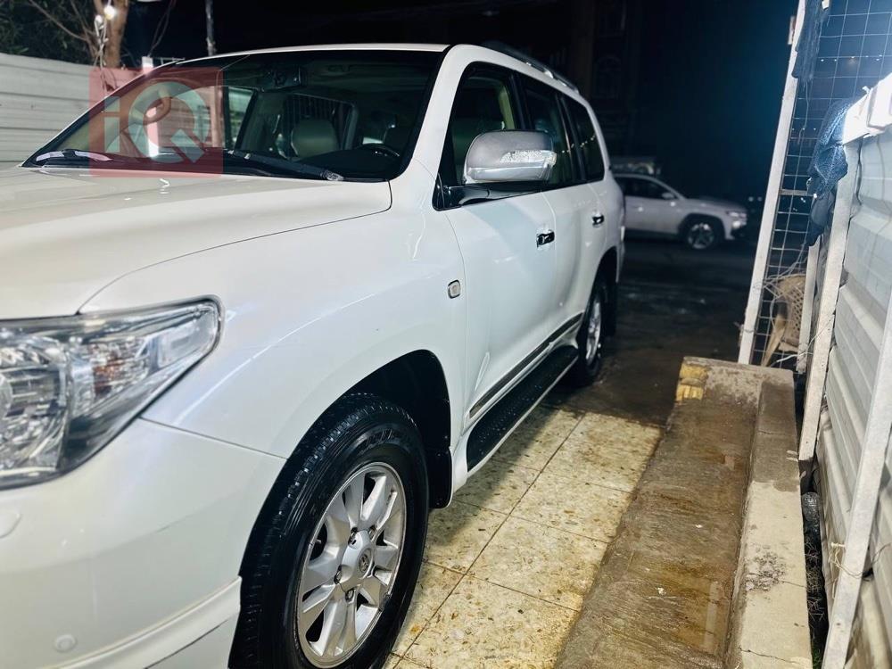 تويوتا لاندكروزر